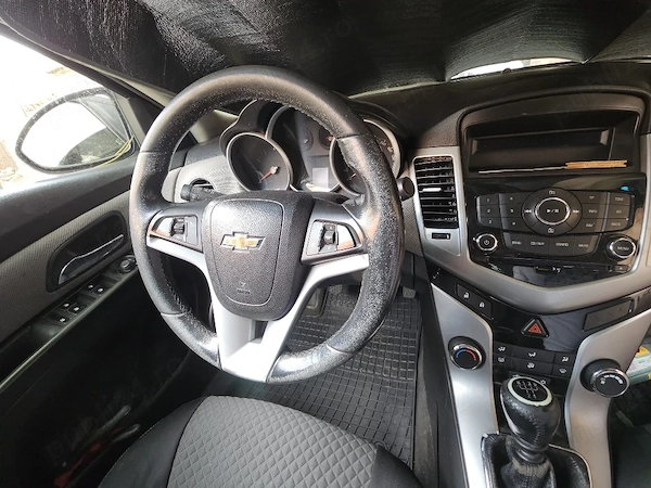CHEVROLET Cruze