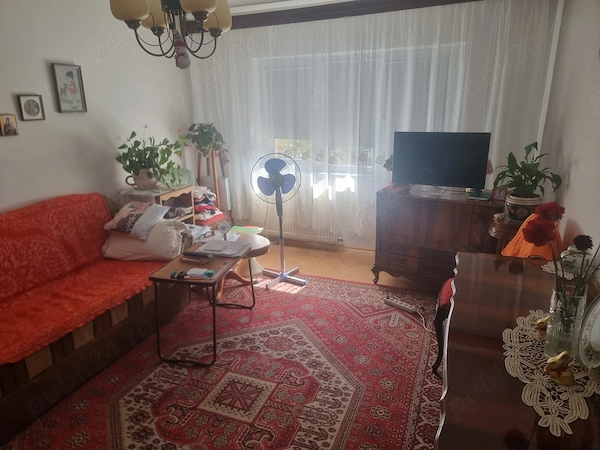 Vand apartament 2 camere in centru civic Brasov 52 mp2 — fotografia 1