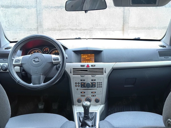 OPEL Astra 2007 — imagine 5