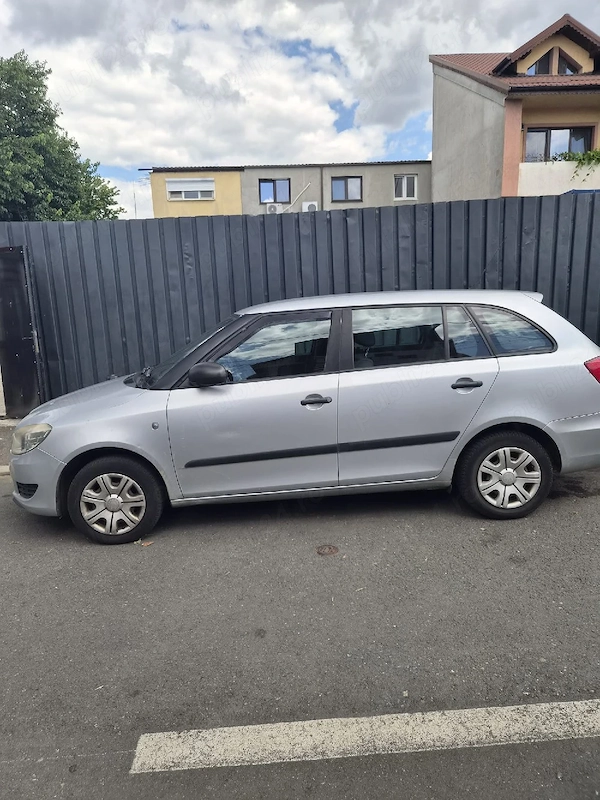 SKODA Fabia 2011 — imagine 2