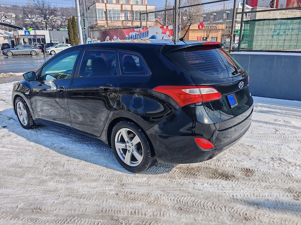 HYUNDAI i30 2016 — imagine 6