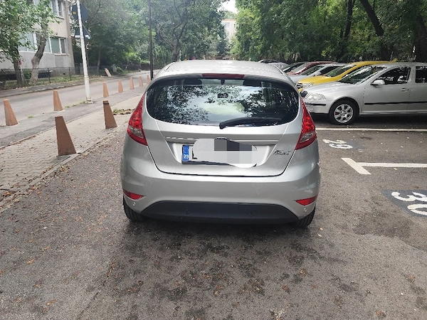 FORD Fiesta 2011 — imagine 2