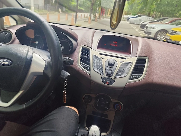 FORD Fiesta 2011 — imagine 3