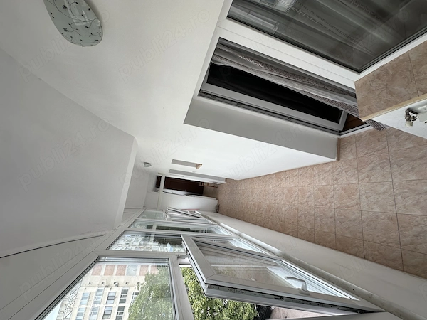 Închiriez apartament 2 camere decomandat Zona BILA Complet mobilat și utilat — fotografia 1