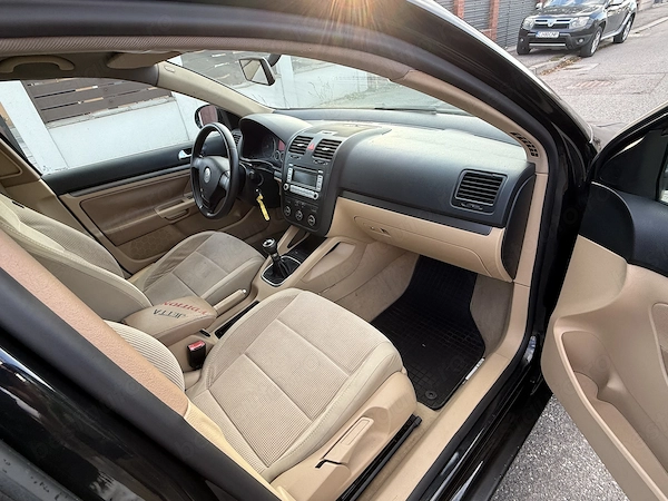 VOLKSWAGEN Jetta 2007 — imagine 6