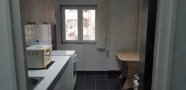 Apartament 3 camere zona Dristor - str. Schitului - Matei Ambrozie — fotografia 3