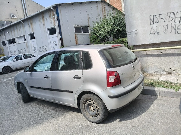 VOLKSWAGEN Polo 2002 — imagine 2