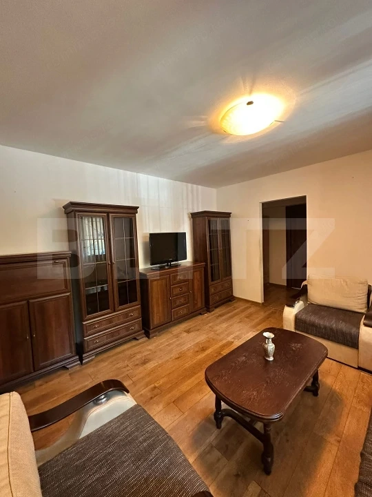 Apartament cu 2 camere, 50 mp, Central — fotografia 1