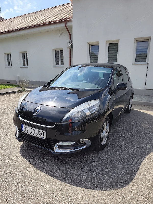 RENAULT Scenic 2013 — imagine 3