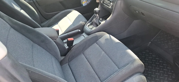 VOLKSWAGEN Golf 2012 — imagine 2