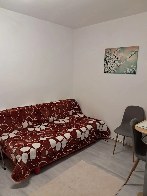 Închiriez garsonieră — fotografia 3