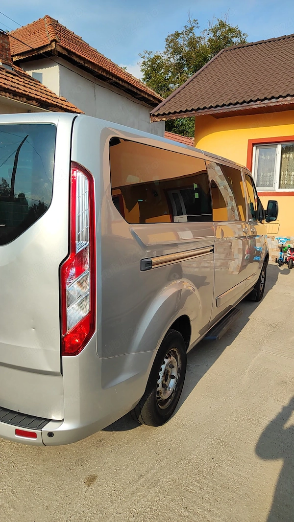 FORD Tourneo Custom 2015 — imagine 2