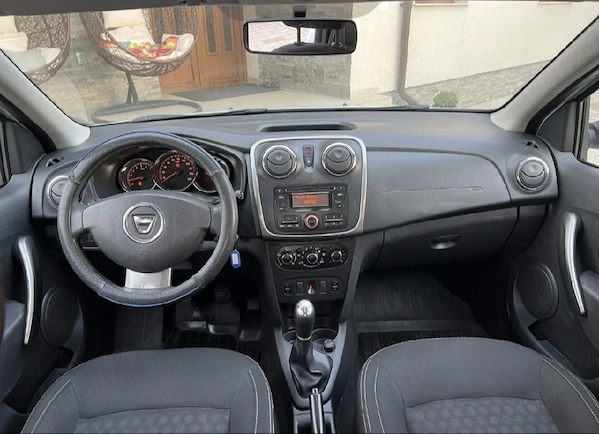 DACIA Logan 2013 — imagine 4
