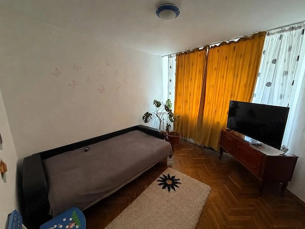 Apartament 3 camere parter, 1 MAI Pelendava — fotografia 3