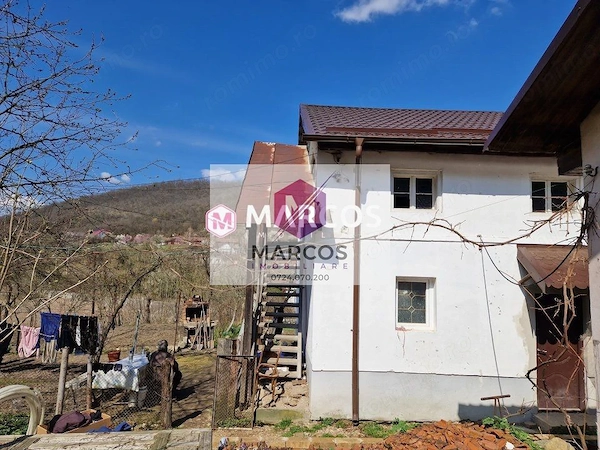 Apartament 2 camere la casa, curte comuna, Lendt, ID 986 — fotografia 1
