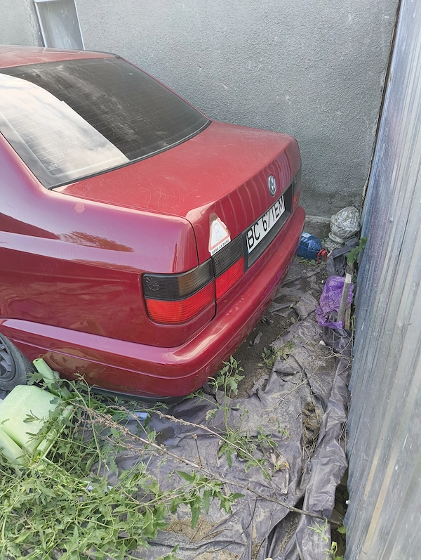 VOLKSWAGEN Vento 1997 — imagine 5