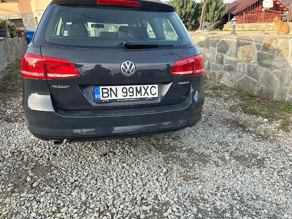 VOLKSWAGEN Passat 2013 — imagine 3