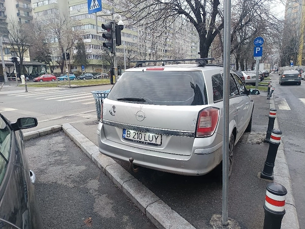 OPEL Astra 2009 — imagine 10