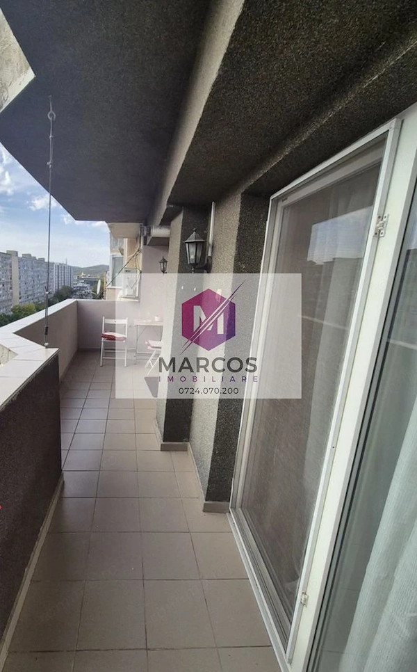 Vand apartament 3 camere Micro 4 — fotografia 3