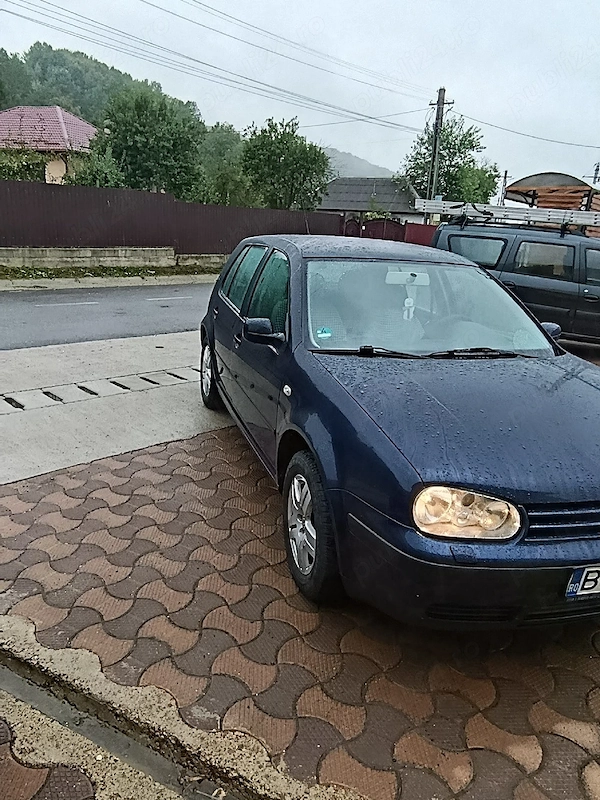 VOLKSWAGEN Golf 2002 — imagine 4