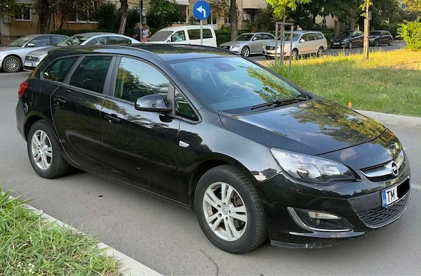 OPEL Astra 2013 — imagine 3