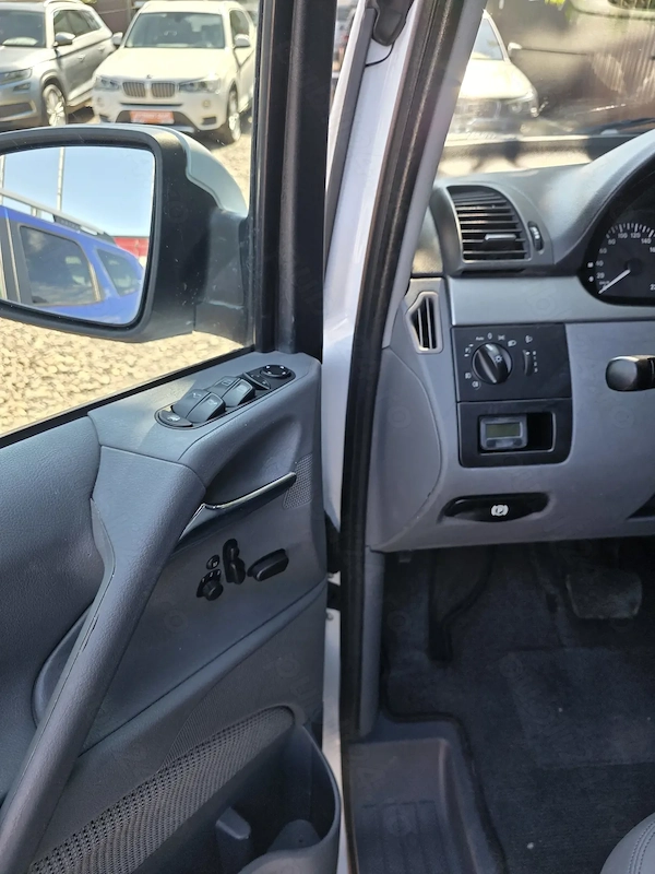 MERCEDES-BENZ V-Class 2010 — imagine 6