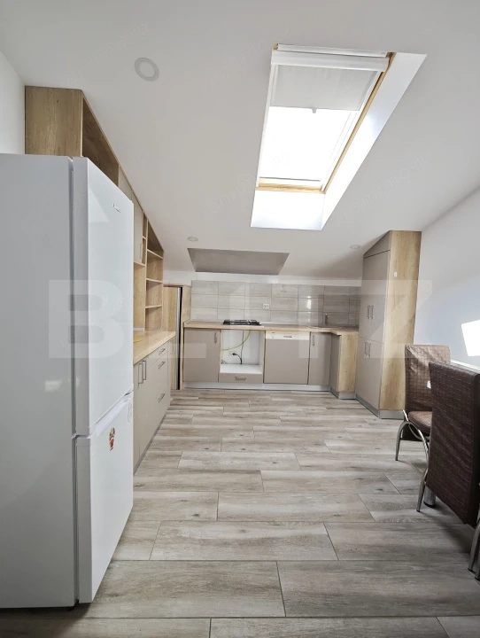 Apartament generos de 88 mp în mansarda unei vile – Cartierul Florilor, Ghimbav — fotografia 3