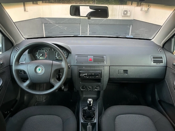 SKODA Fabia 2008 — imagine 5