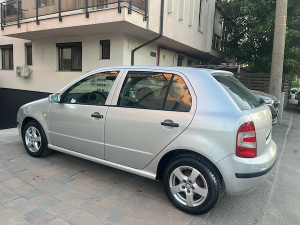 SKODA Fabia 2008 — imagine 3