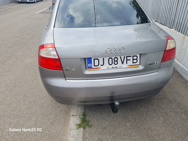 AUDI A4 2002 — imagine 3
