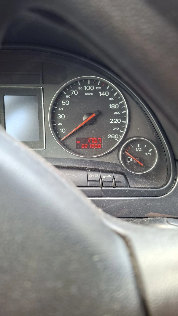 AUDI A4 2002 — imagine 7