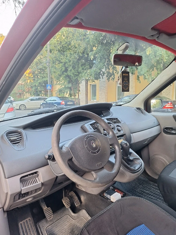 RENAULT Scenic 2004 — imagine 3