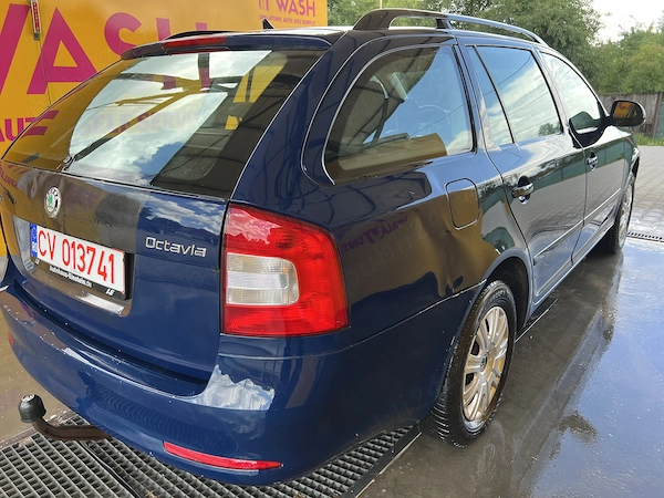 SKODA Octavia 2009 — imagine 5