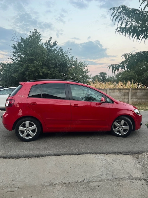 VOLKSWAGEN Golf 2012 — imagine 4