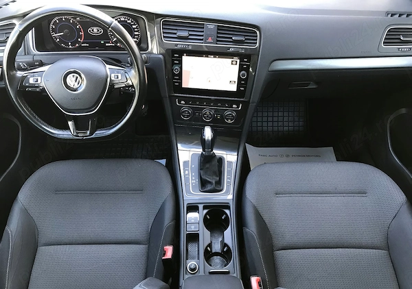 VOLKSWAGEN Golf 2018 — imagine 5
