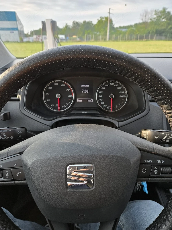 SEAT Arona 2020 — imagine 2