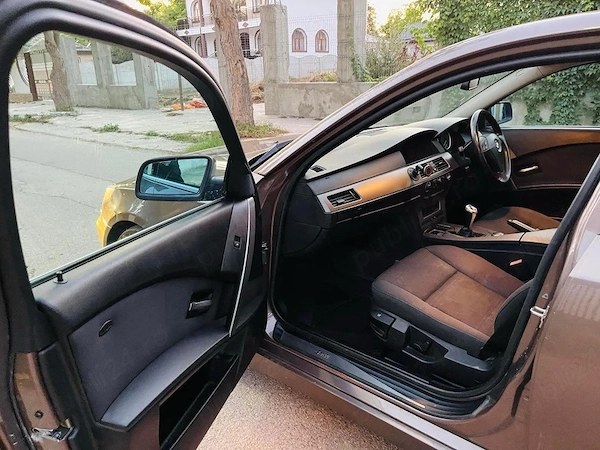 BMW 5 Series 2006 — imagine 4