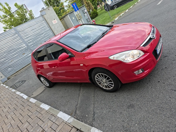 HYUNDAI i30 2008 — imagine 3