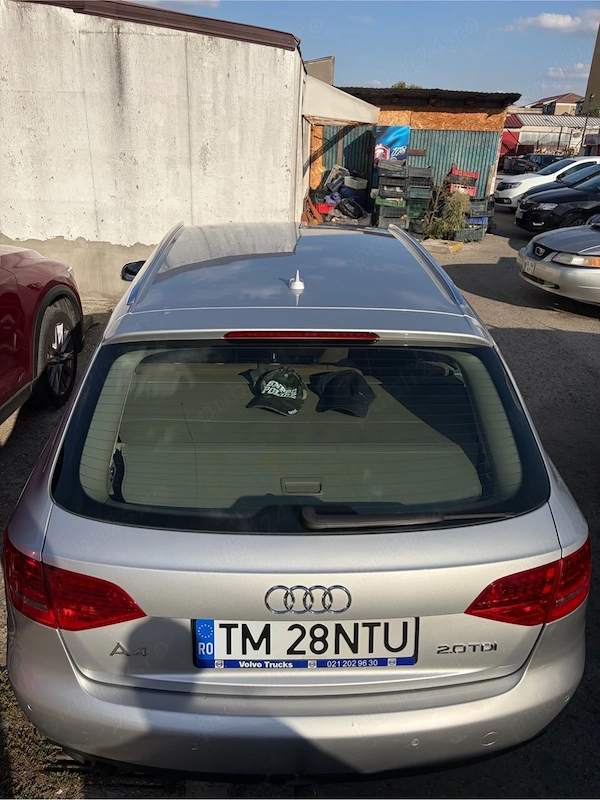 De vanzare Audi A4 an fabricatie 2010