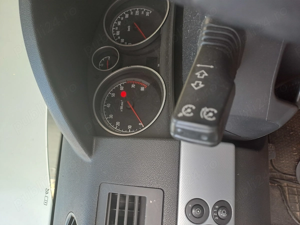 OPEL Astra 2005 — imagine 3
