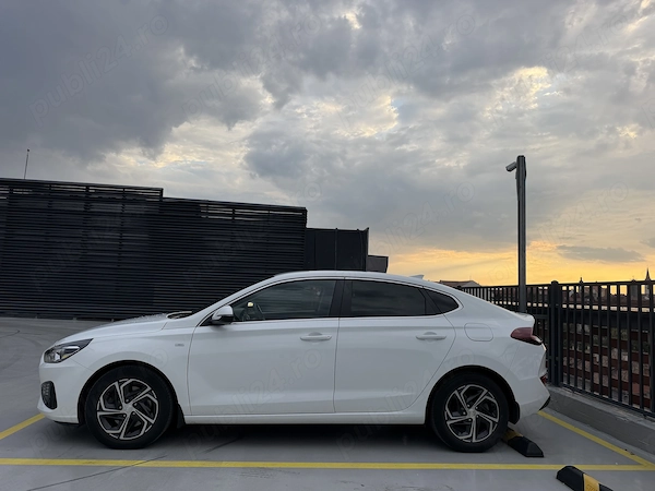 HYUNDAI i30 2021 — imagine 3