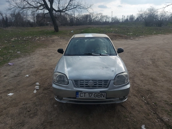 Hyundai Accent LC2 2005