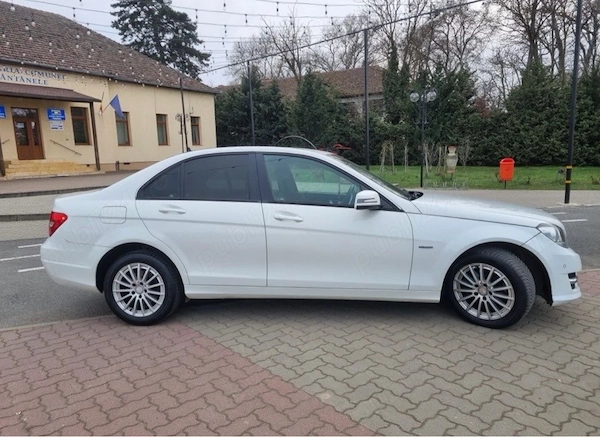 Mercedes C200 An 2012 Facelift