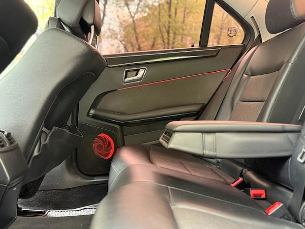 MERCEDES-BENZ E-Class 2011 — imagine 7