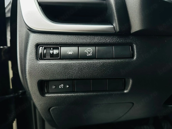 NISSAN Qashqai 2022 — imagine 11