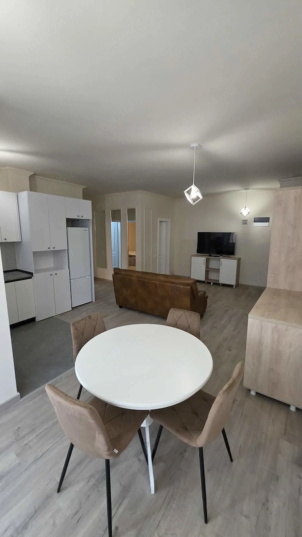 Inchiriez Apartament 2 Camere LUX Rond Alba-Iulia Decebal Unirii — fotografia 3