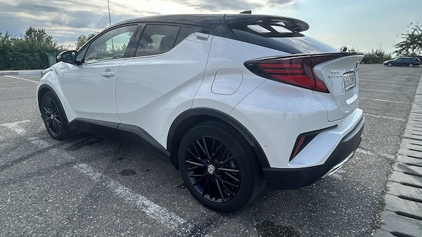 TOYOTA C-HR 2021 — imagine 4