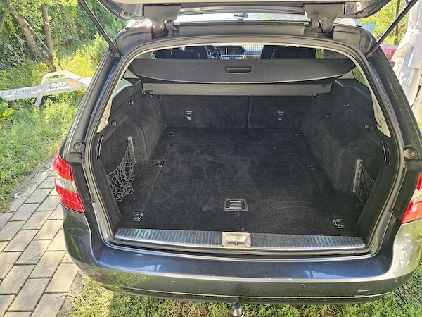 MERCEDES-BENZ E-Class 2010 — imagine 9