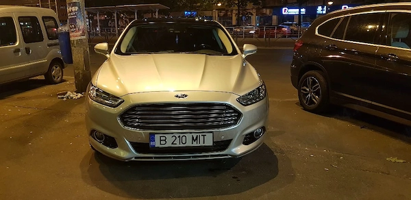 FORD Mondeo 2015 — imagine 2