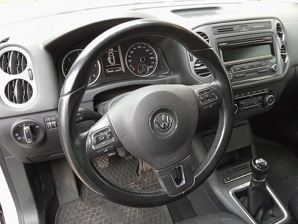 VOLKSWAGEN Tiguan 2014 — imagine 9